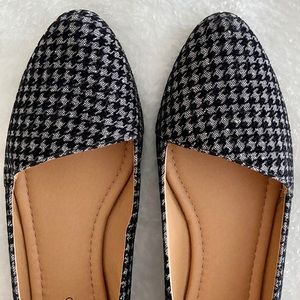 Lucky Brand Flats - never worn